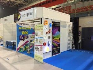 stand-superprint-4